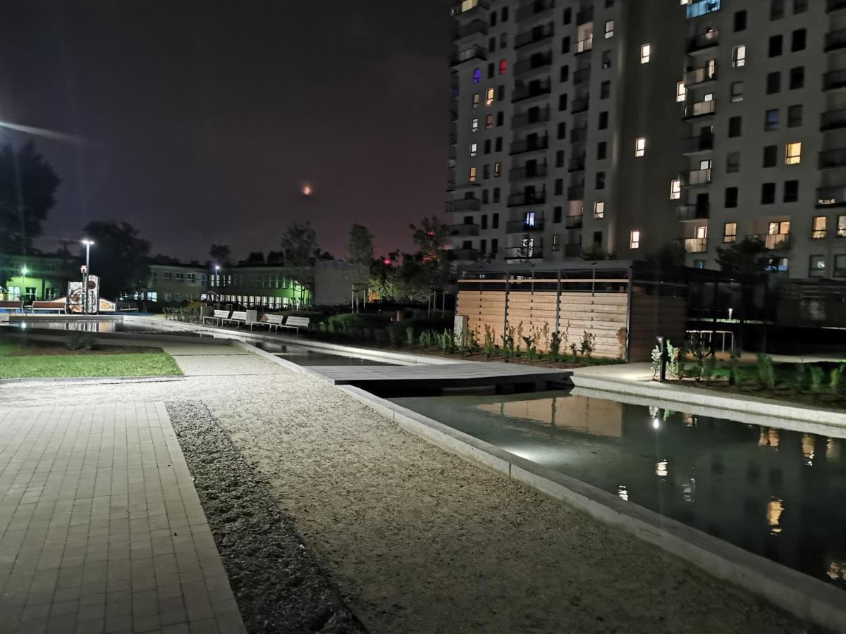Apartament Przy Bursztynowym Stadionie Danzig Exterior foto